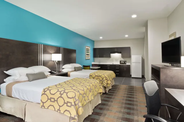 جناح بسريرين كوين بمطبخ صغير، Baymont by Wyndham Bryan College Station 5/9
