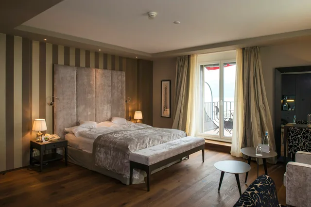 جناح جونيور بإطلالة على البحيرة، Lausanne Palace And Spa 1/2