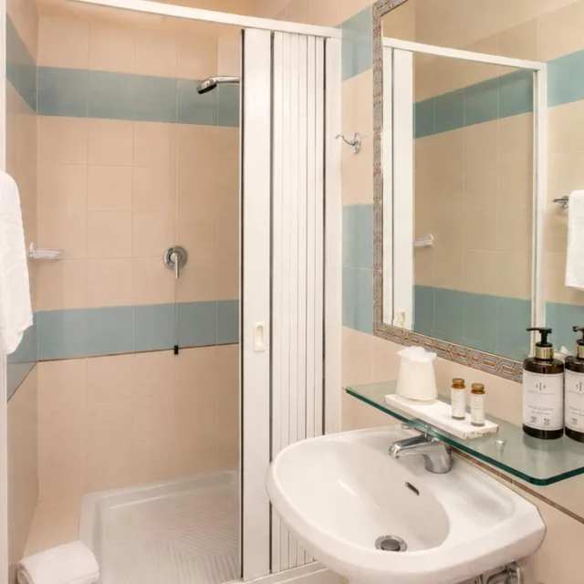 غرفة مفردة، Ambra Palace Hotel Pescara 5/7