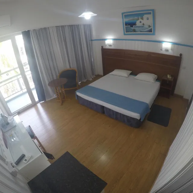 غرفة مفردة بشرفة، Asty Hotel 5/17