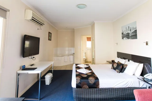 غرفة بسرير مزدوج، Best Western Mill Park Motel 4/5