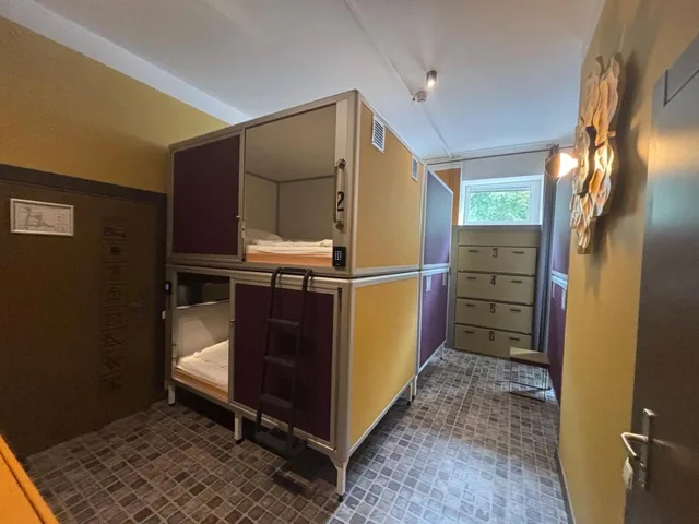 Capsule, Shared Bathroom, Sunflower Hostel 2/2