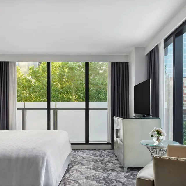 غرفة سوبيريور بسرير كينج بإطلالة على المدينة، Sheraton Melbourne Hotel 4/10