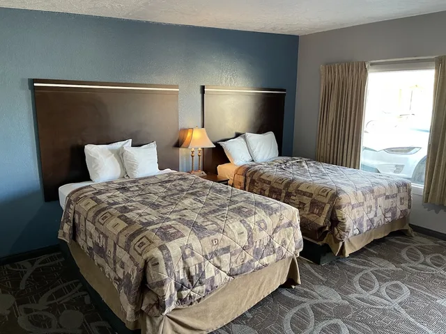 غرفة قياسية بسريرين مزدوجين، Sands Motel 1/4