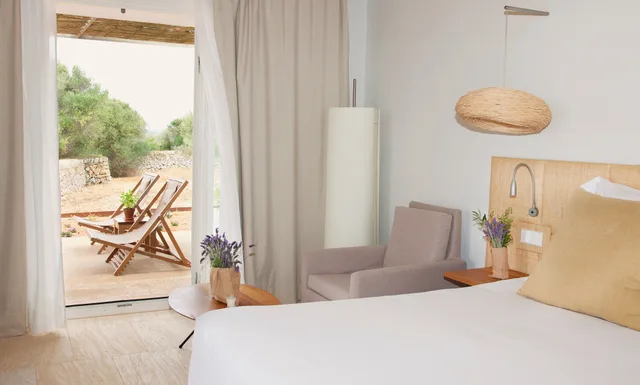 غرفة بسرير كينج بإطلالة على الحديقة، Hotel Torralbenc 4/9