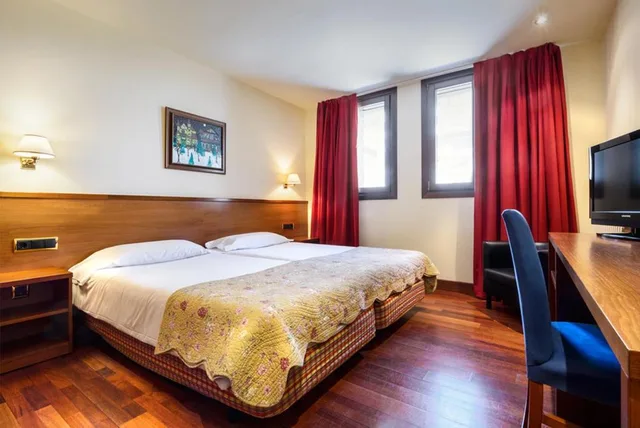 غرفة سوبيريور بسرير مزدوج، Hotel Candanchu 4/10