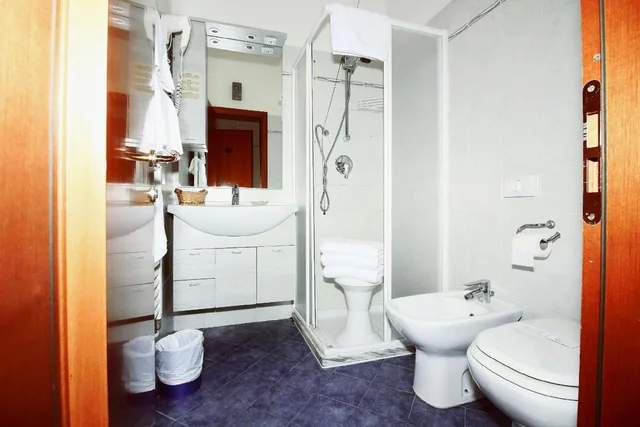 Room, Triple, Side Sea View, Balcony، Hotel Siesta 2/2