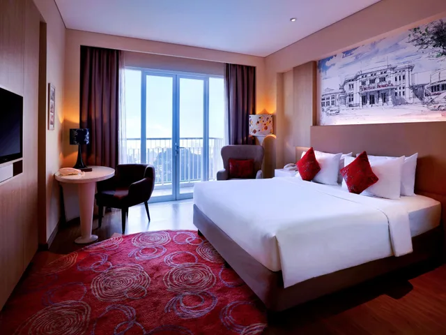 غرفة ديلوكس بسرير مزدوج بإطلالة على المسبح بشرفة، Grand Mercure Bandung Setiabudi 2/7