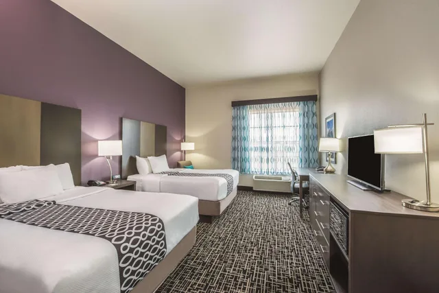 Room, 2 Queen Beds, La Quinta Inn & Suites by Wyndham Enid 1/1