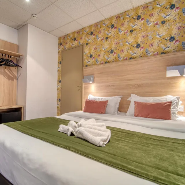 غرفة كومفورت بسرير مزدوج، Escurial Hotel 9/10