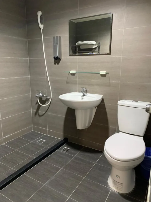 Economy, Double Bed, No Window، Long Siang Hotel 5/8