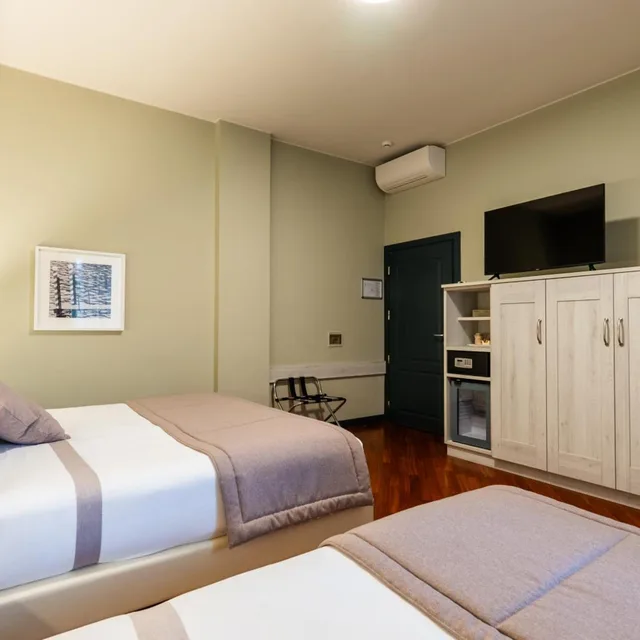 غرفة سوبيريور ثلاثية، Hotel Centrale 5/7