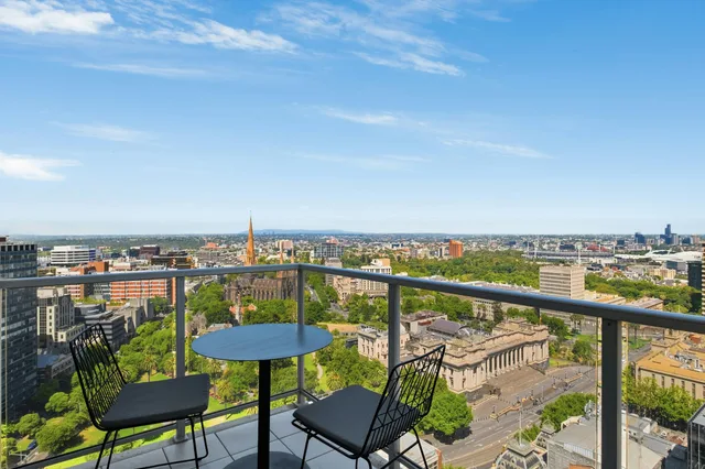 Oaks Melbourne on Lonsdale Suites، Melbourne City Centre، ملبورن 68/71