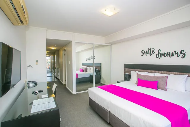 استوديو سوبيريور، East Perth Suites Hotel 7/9