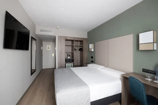 غرفة بريميوم مفردة بسرير مزدوج، Catalonia Albeniz Hotel 5/8