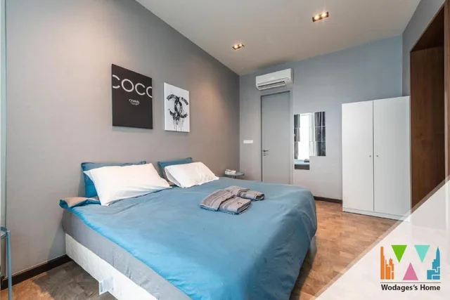 2 Bedrooms, Signature, Loft, 1 King and 2 Queen Beds, Single Bed, Kuala Lumpur City Center View, Hot Tub, Expressionz KLCC by Wodages 3/6