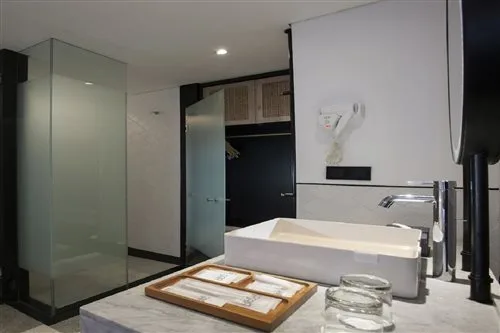 جناح تنفيذي، Gaia Cosmo Hotel 1/1