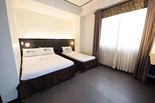غرفة قياسية، Hotel Henrico Kisad 1/2
