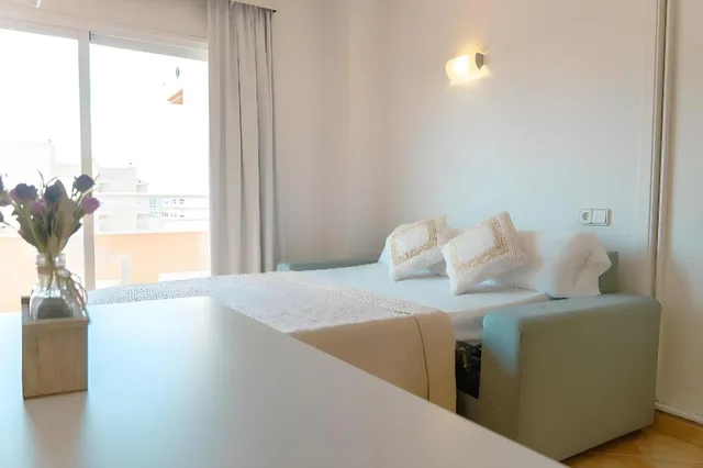 استوديو بسرير مزدوج، Rosamar Ibiza Hotel 1/10
