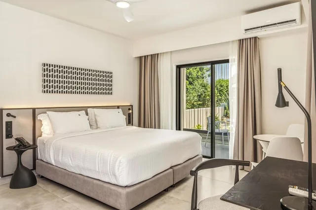 Junior Suite, Studio, Twin Beds، Scala Boutique Hotel & Suites 2/8