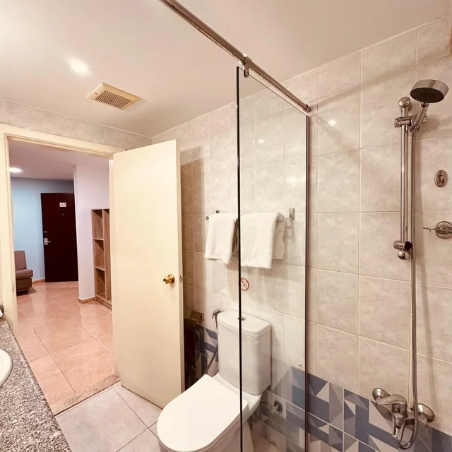 Deluxe, Double Bed, Balcony, Aquavista Hotel & Suite 5/5