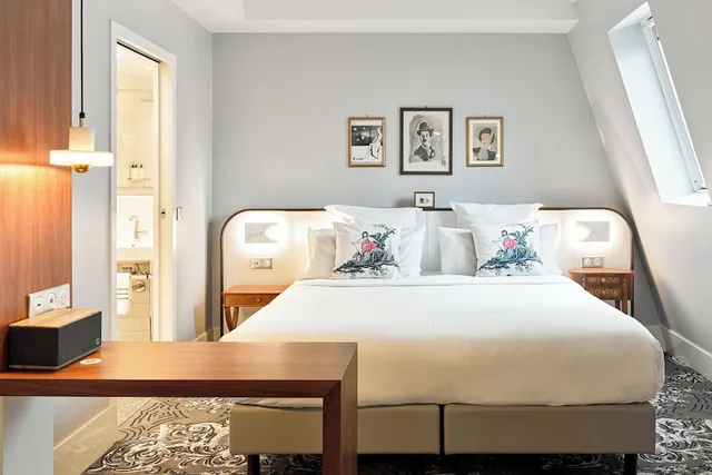 Afterworks, Executive, King Bed, Sofa, Normandy Hotel Paris - Saint-Honore 2/5