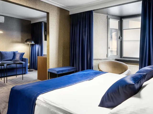 شقة بسرير مزدوج مع أريكة، Logos Hotel Krakow 1/3