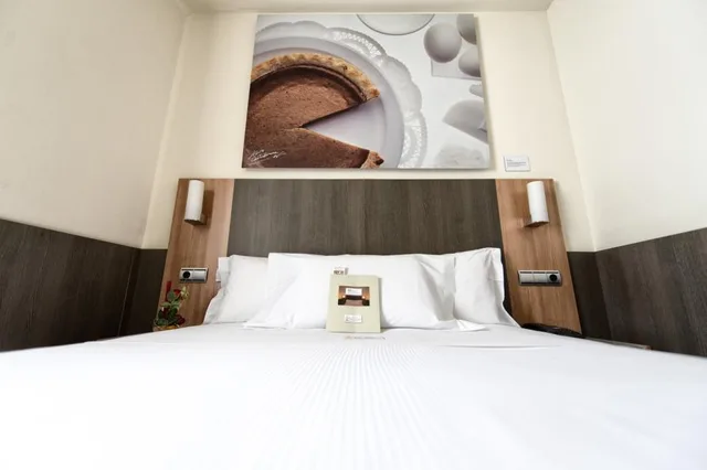 غرفة قياسية مفردة، Maisonnave 2/2