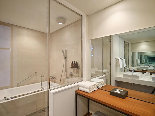 جناح بريميوم عائلي، Roynet Hotel Seoul Mapo 2/5