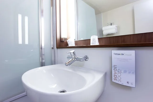 غرفة قياسية بسريرين منفصلين، Kyriad Direct Montpellier Ouest Saint Jean De Vedas 7/10
