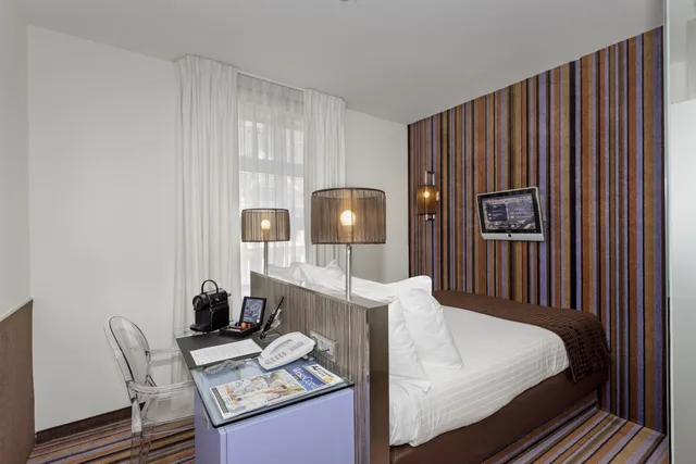 غرفة بسرير مزدوج بإطلالة على المدينة، Westcord City Centre Amsterdam 3/5