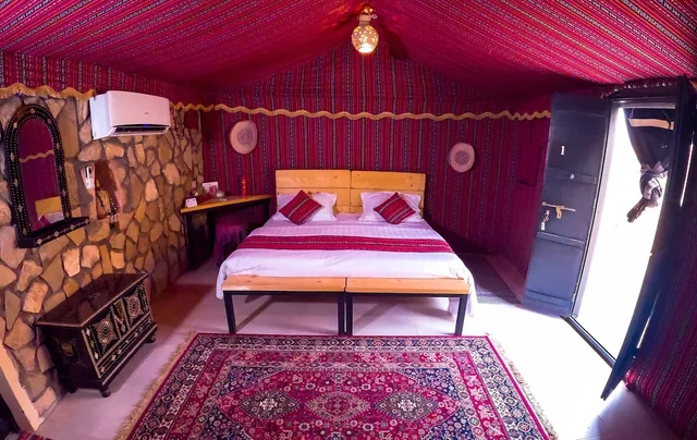 Sultan Tent، Sama Al Wasil Desert Camp 1/2