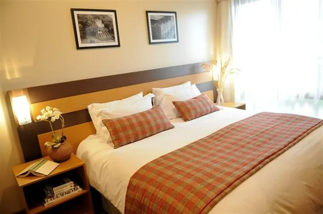 Hotel Piazza Navona By Intercity، بورتو أليغري 10/39