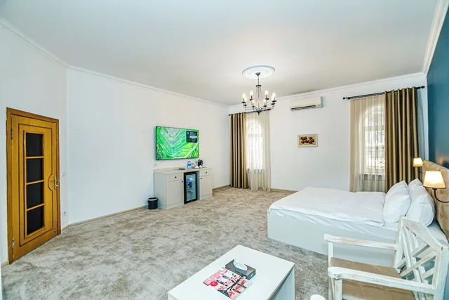 غرفة بسرير كينج، Art Club Hotel 6/10