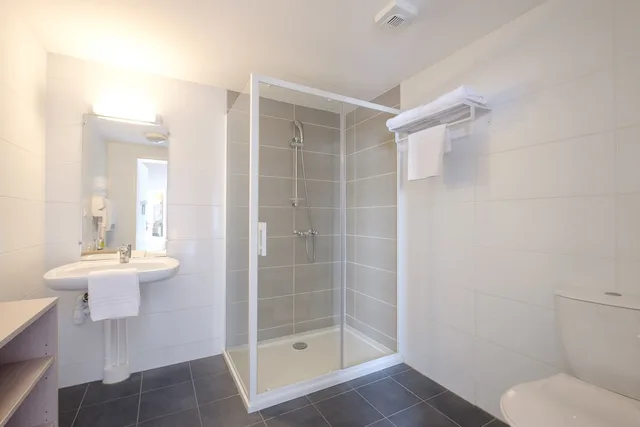 استوديو سوبيريور بسرير كوين بإطلالة على البحر، All Suites Appart Hotel Dunkerque 5/10
