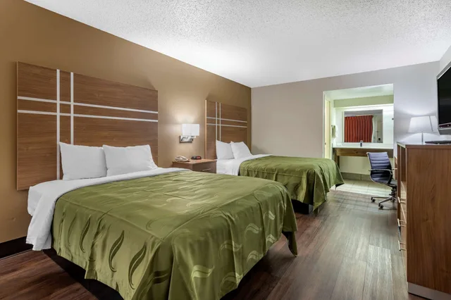Room, Multiple Beds، Quality Inn Brunswick 1/4