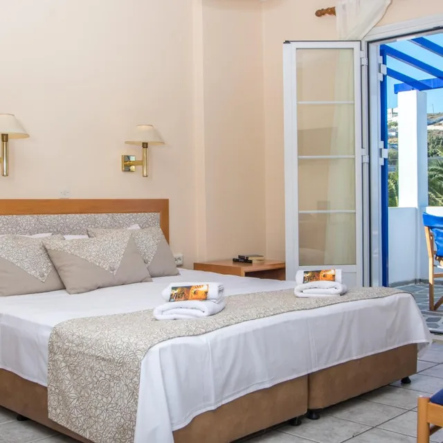 Connecting, Superior, Family, Apartment, Syros Atlantis Hotel 5/10