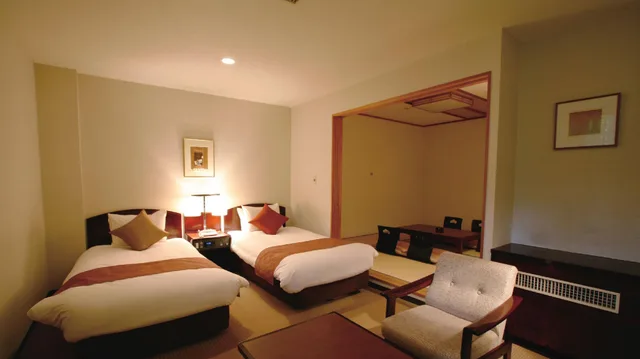 Semi Western, Style، HOTEL MARROAD KARUIZAWA 1/1