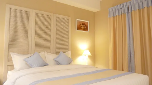 غرفة بزنس بسرير كينج بشرفة، Hotel L Odeon Phu My Hung 2/8