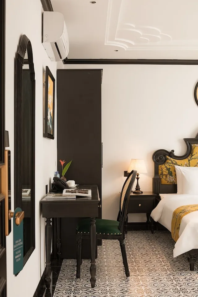 Deluxe, King Bed, City View, Balcony, C'Lau Hotel Ninh Binh - A Gem Nestled in Ancient Quarter 7/10