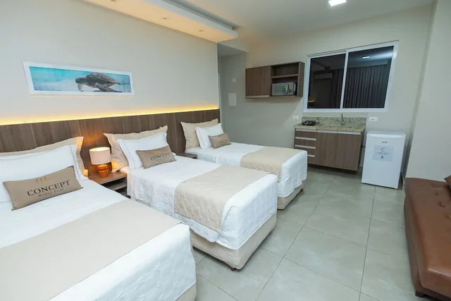 غرفة قياسية رباعية بسرير مزدوج وسريرين منفصلين، Concept Hotel Flat 1/10