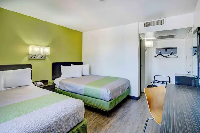 غرفة ديلوكس بسريرين مزدوجين، Motel6 Douglas, AZ 1/5