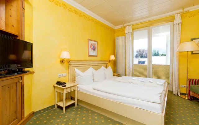 غرفة بسرير مزدوج بإطلالة على الحديقة، Wittelsbacher Hof Swiss Quality Hotel 8/9