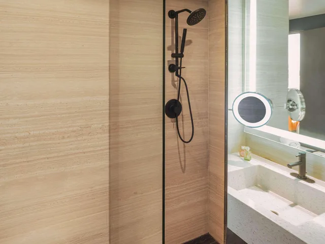 جناح جونيور بسرير كينج، Novotel Mexico City Toreo 3/5