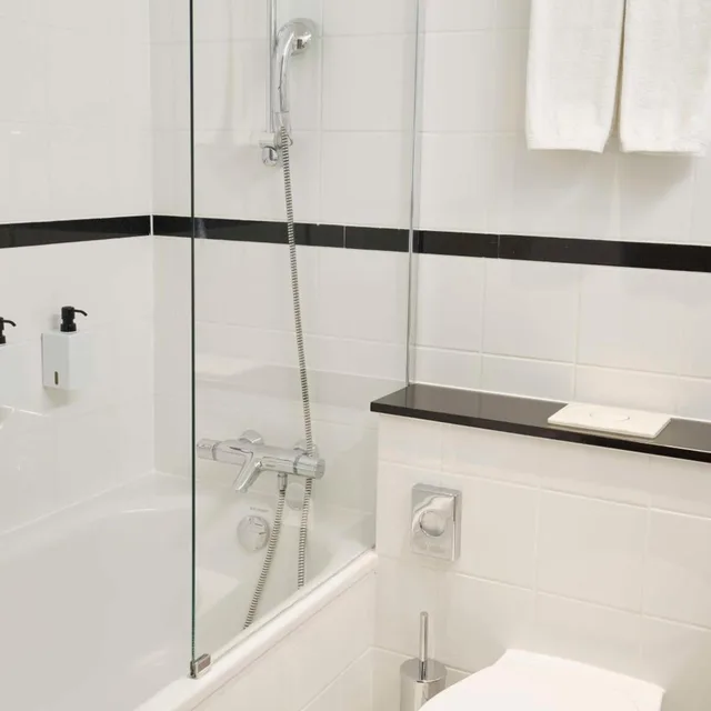 غرفة قياسية بسرير كوين، Scandic Wroclaw Hotel 3/11