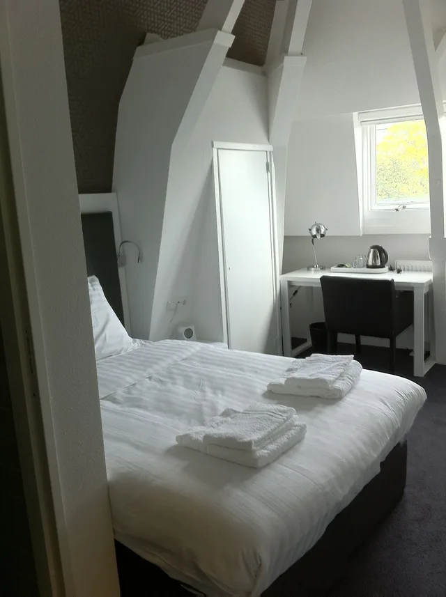 غرفة قياسية بسرير مزدوج، Hotel Vossius Vondelpark 3/10