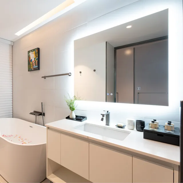 غرفة ديلوكس ركنية بسرير كينج بإطلالة، One Riviera Hotel and Residences 5/6