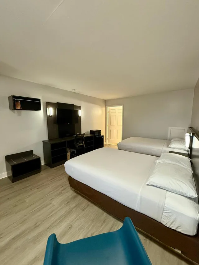 2 Full Beds Non-Smoking, Micfridge، Motel6 Culpeper, VA 8/10