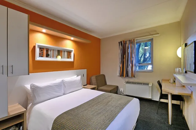 غرفة بسرير مزدوج لذوي الإعاقة، Road Lodge Germiston Lake 4/9