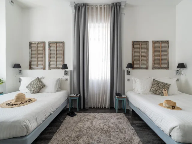 غرفة عائلية في الطابق الأرضي، Hotel La Villa Nice Promenade 2/7